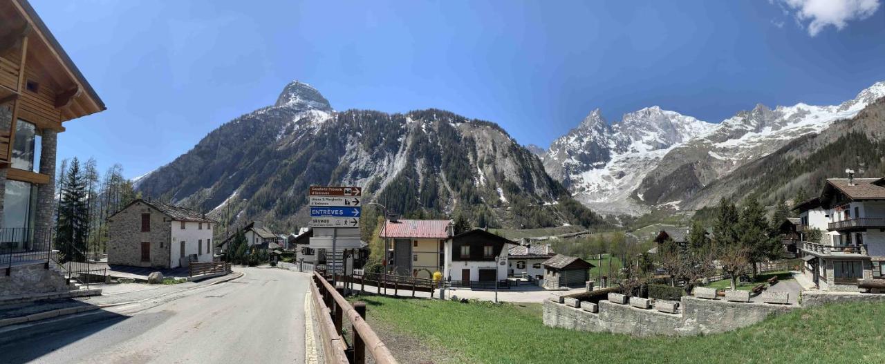 Casa Ornella Appartement Courmayeur Buitenkant foto