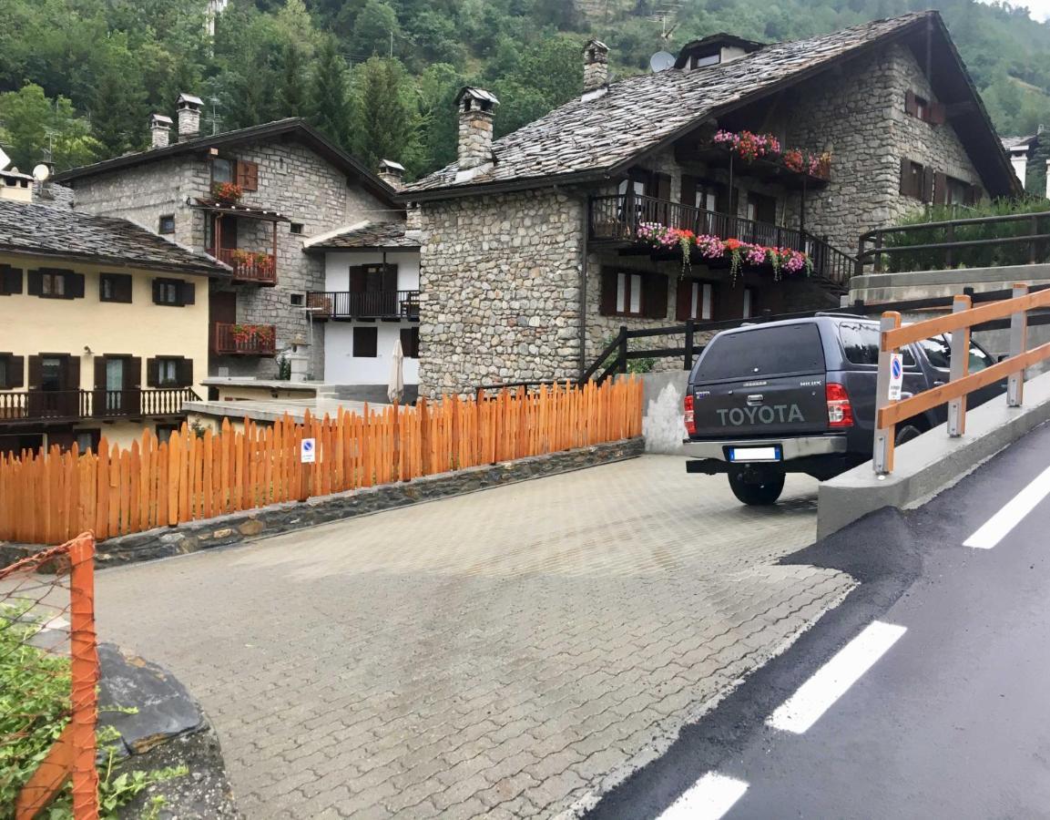 Casa Ornella Appartement Courmayeur Buitenkant foto