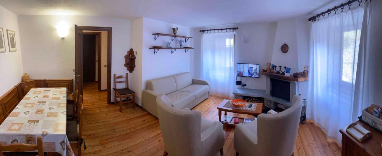Casa Ornella Appartement Courmayeur Buitenkant foto