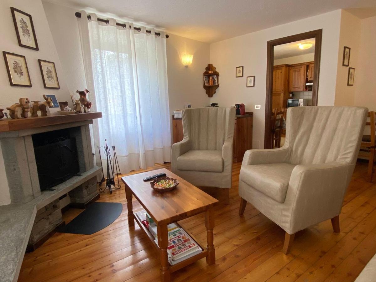 Casa Ornella Appartement Courmayeur Buitenkant foto