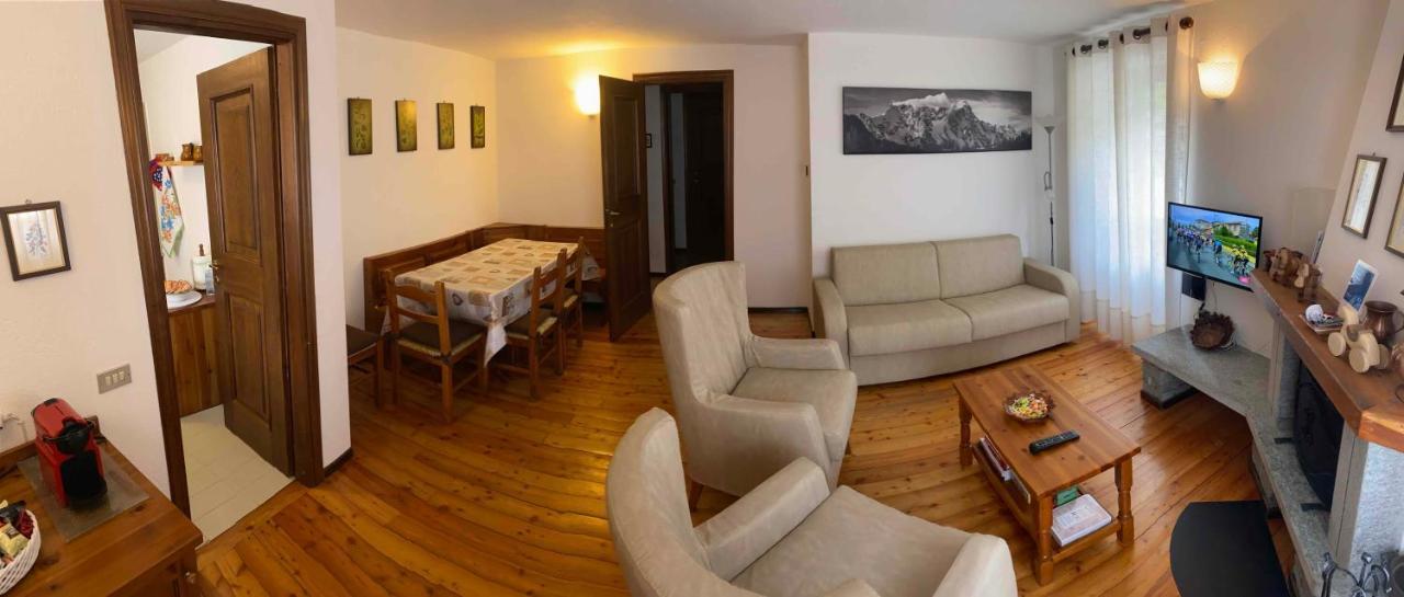 Casa Ornella Appartement Courmayeur Buitenkant foto